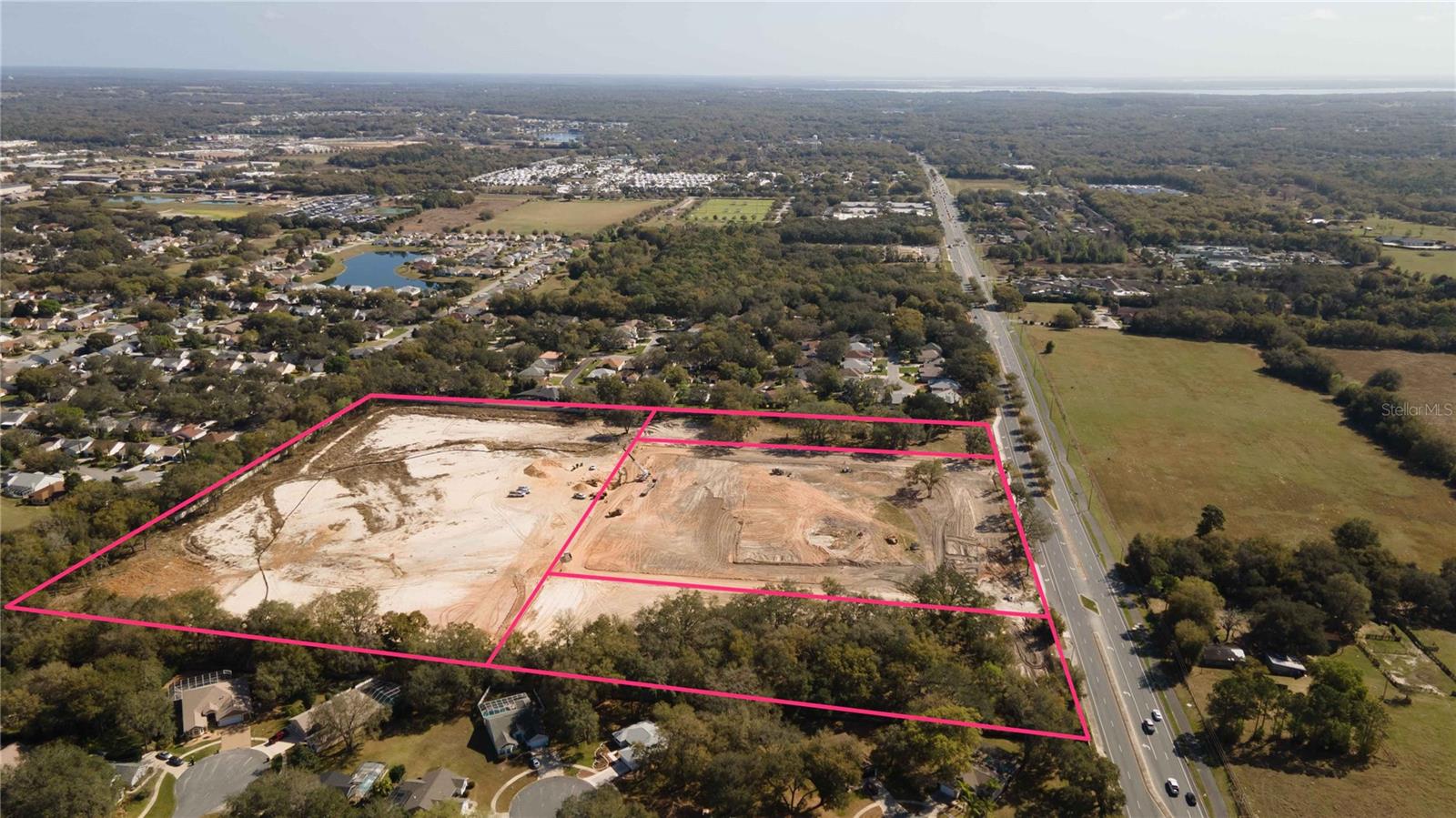 1135 HWY 466, LADY LAKE, FL, 32159