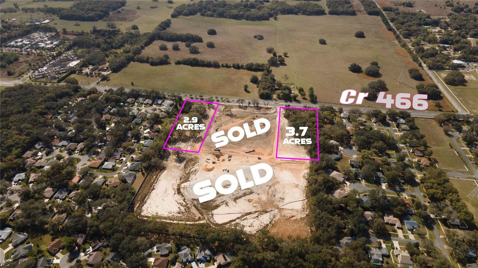 1135 HWY 466, LADY LAKE, FL, 32159