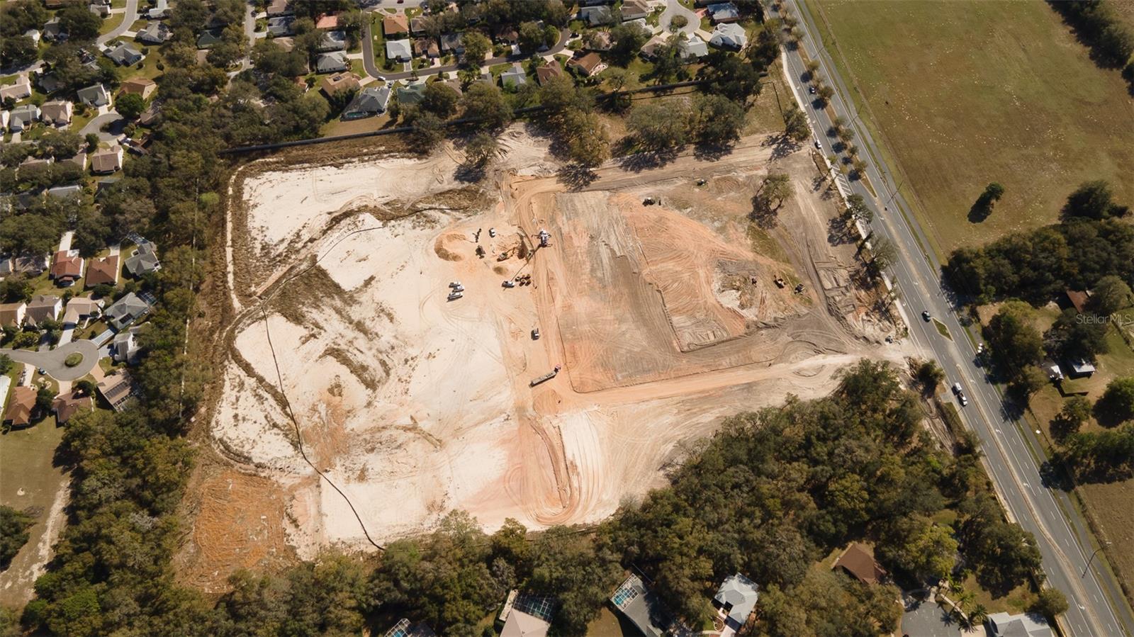 1135 HWY 466, LADY LAKE, FL, 32159