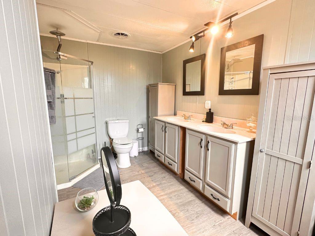 17049 BAY AVE, MONTVERDE, FL, 34756