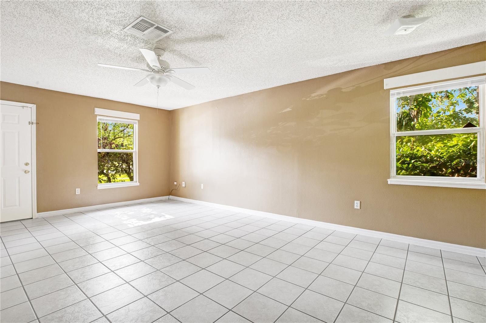 1935 BONNEVILLE DR, ORLANDO, FL, 32826