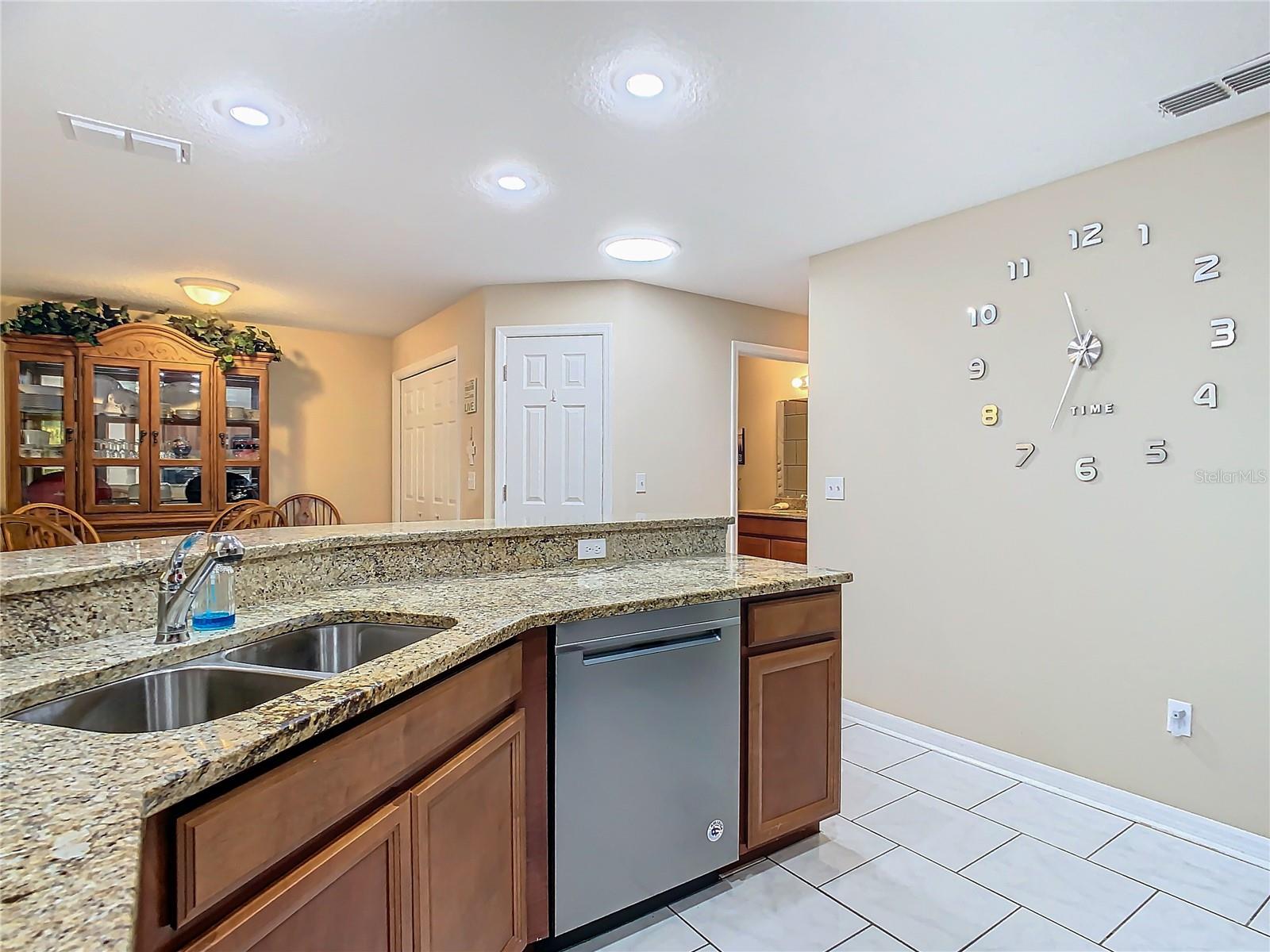 37804 PRAIRIE ROSE LOOP, ZEPHYRHILLS, FL, 33542