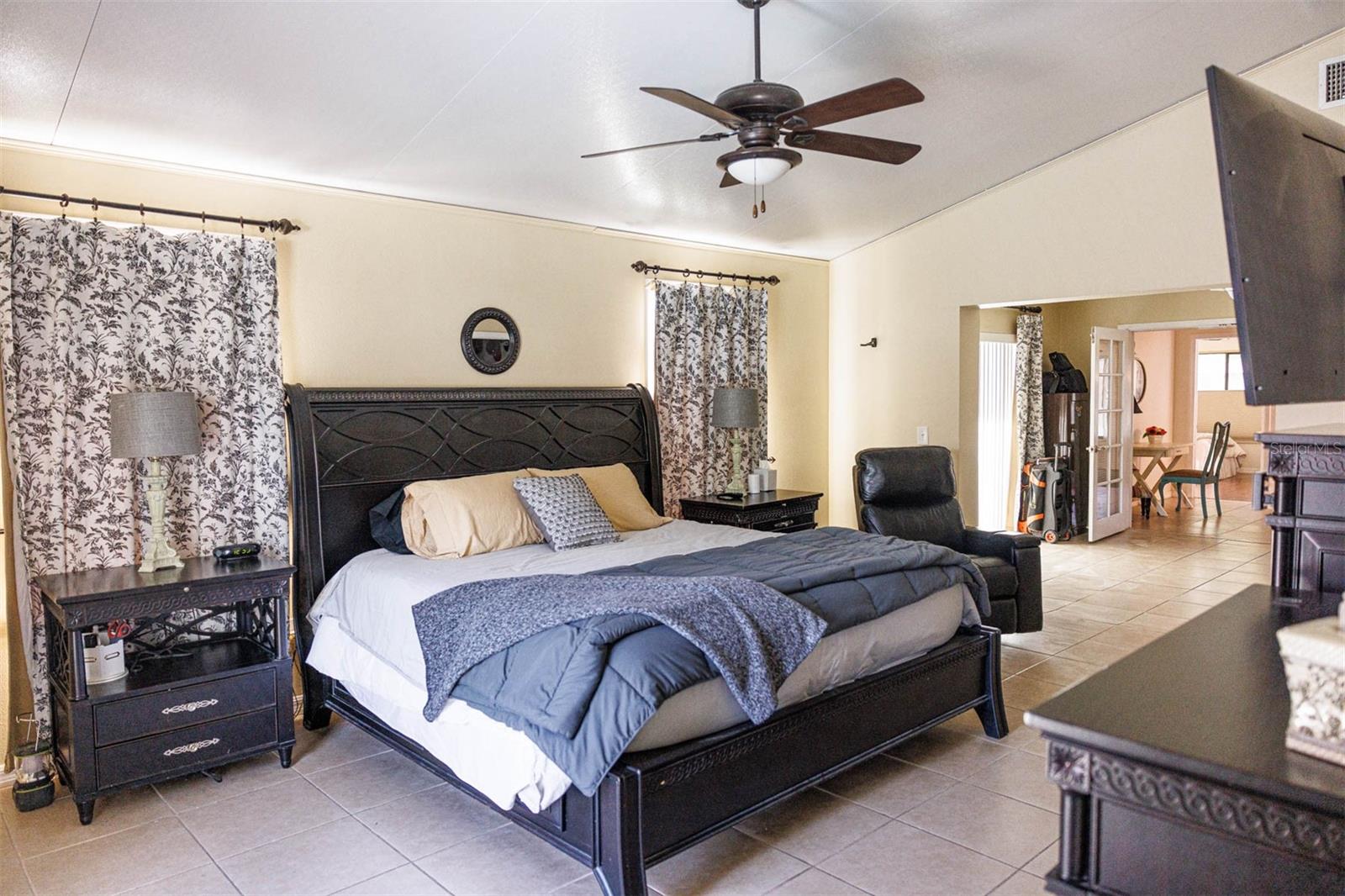 203 DOVERWOOD RD, FERN PARK, FL, 32730