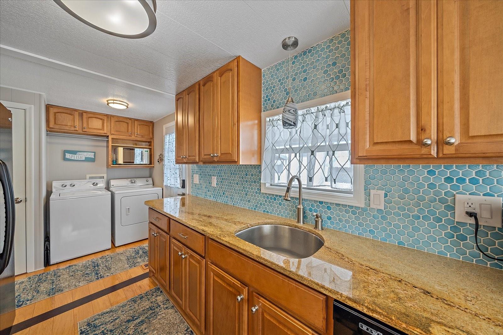 521 ROMA ROAD, VENICE, FL, 34285