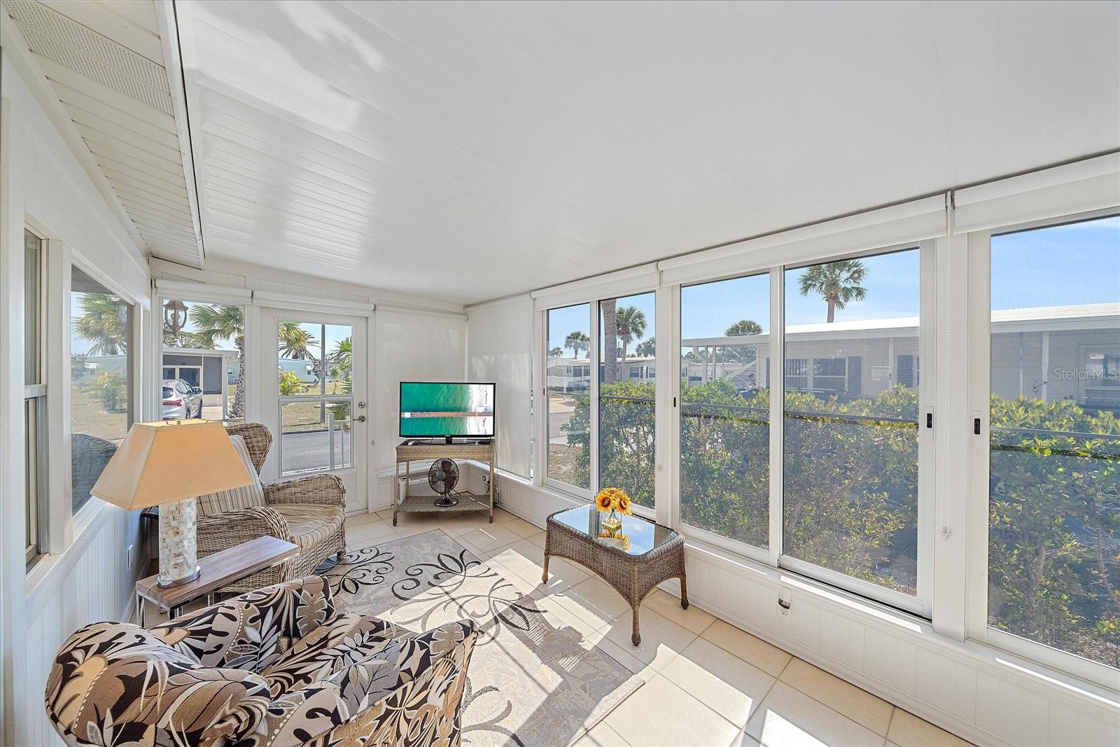 521 ROMA ROAD, VENICE, FL, 34285