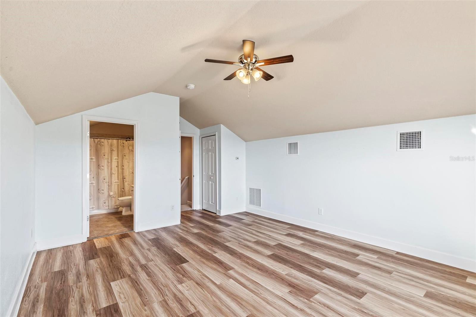 88 COVINGTON LN, PALM COAST, FL, 32137