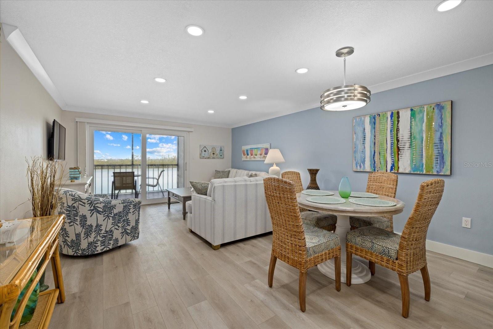 9393 MIDNIGHT PASS RD #302, SARASOTA, FL, 34242