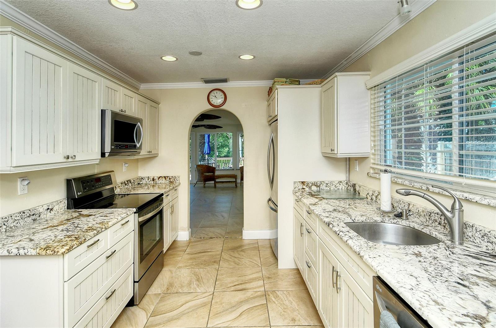 9393 MIDNIGHT PASS RD #302, SARASOTA, FL, 34242