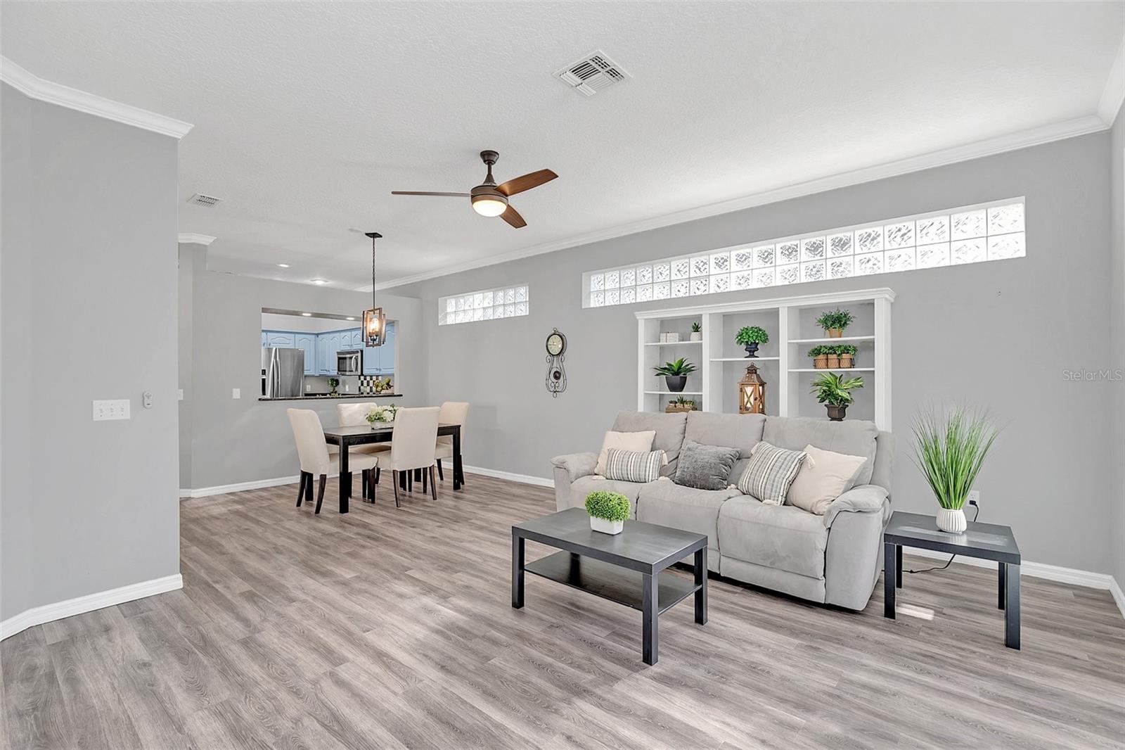 303 FOXHILL CT, DEBARY, FL, 32713