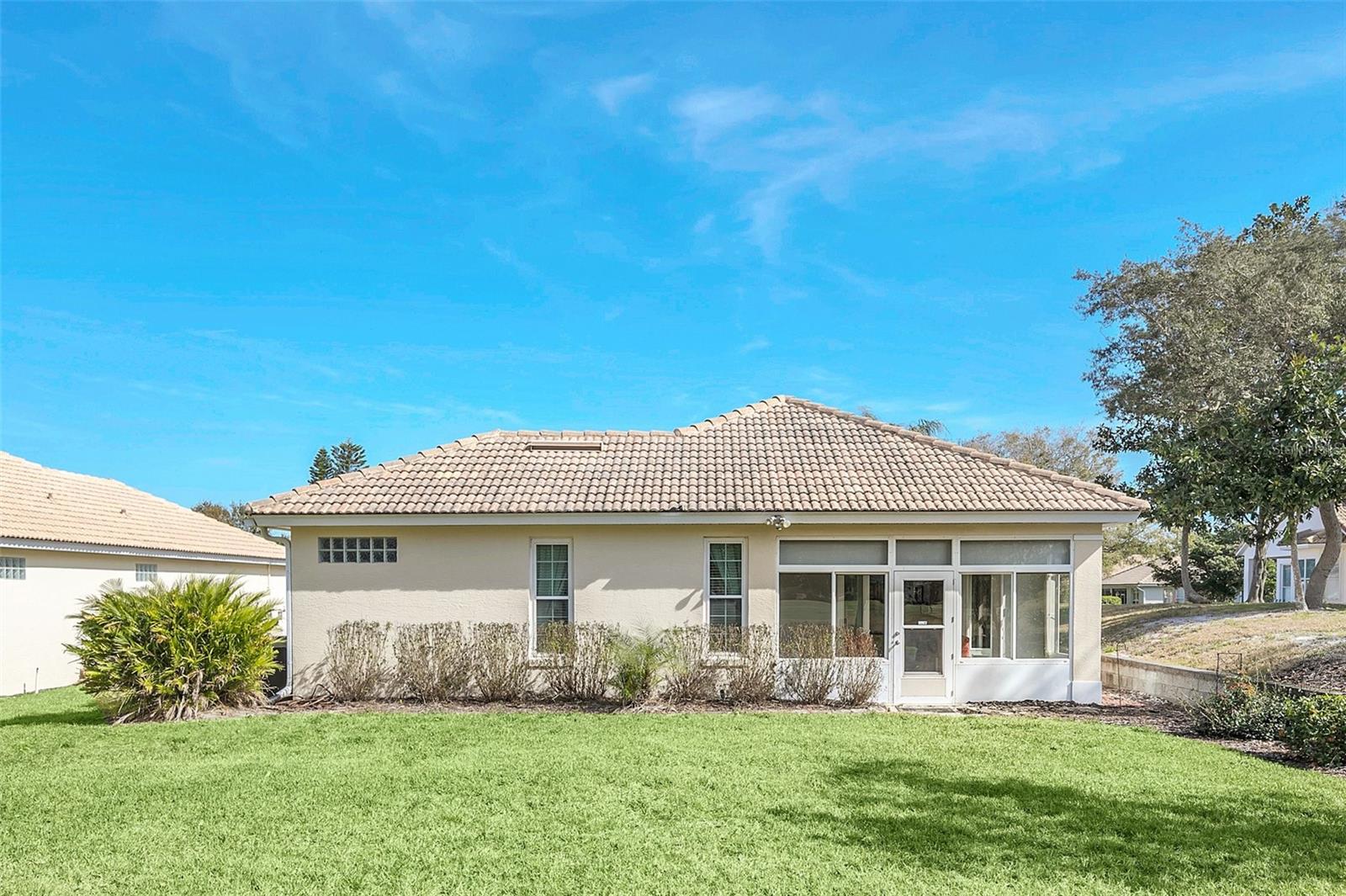 303 FOXHILL CT, DEBARY, FL, 32713