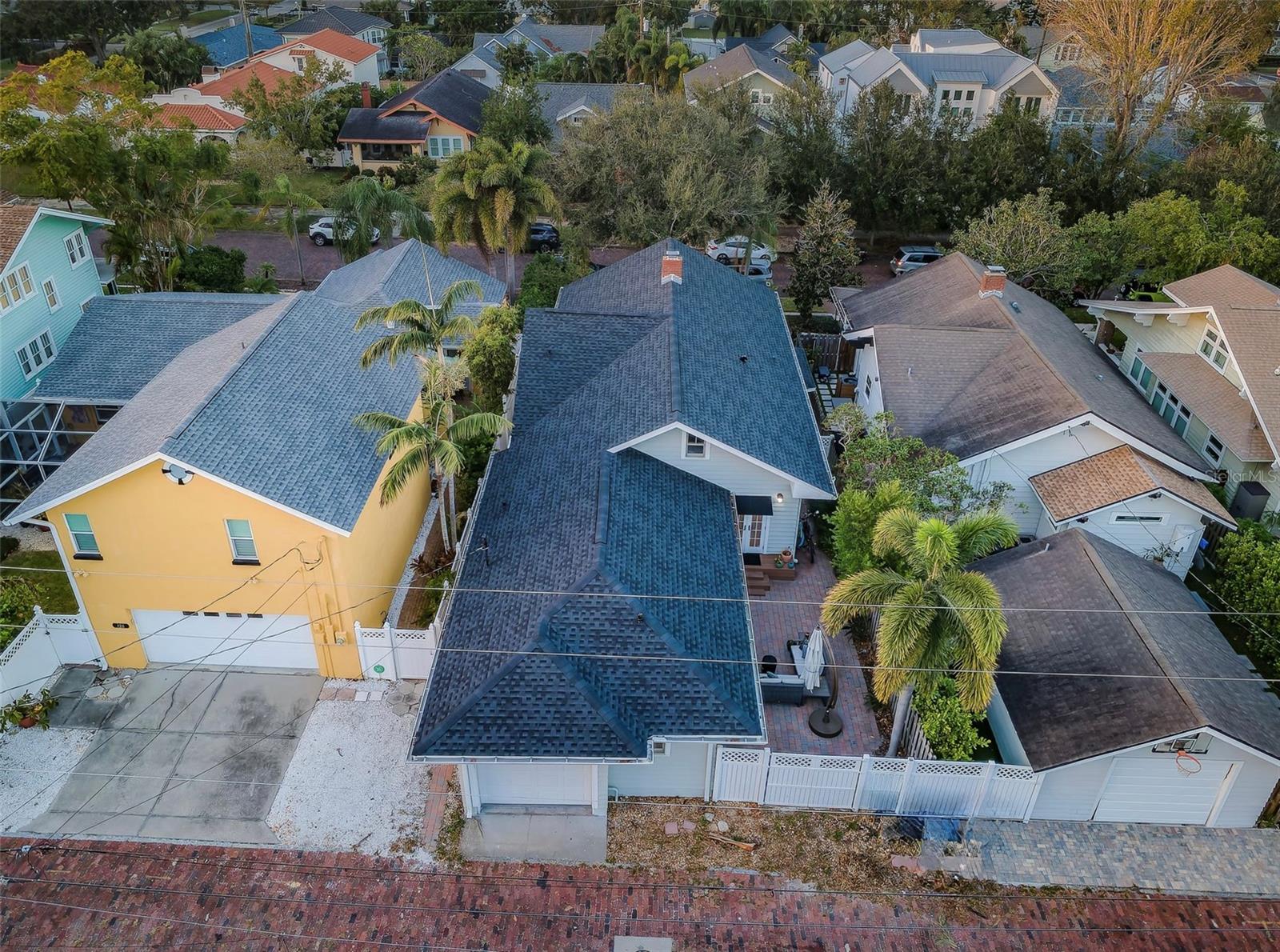 136 16TH AVE NE, ST PETERSBURG, FL, 33704