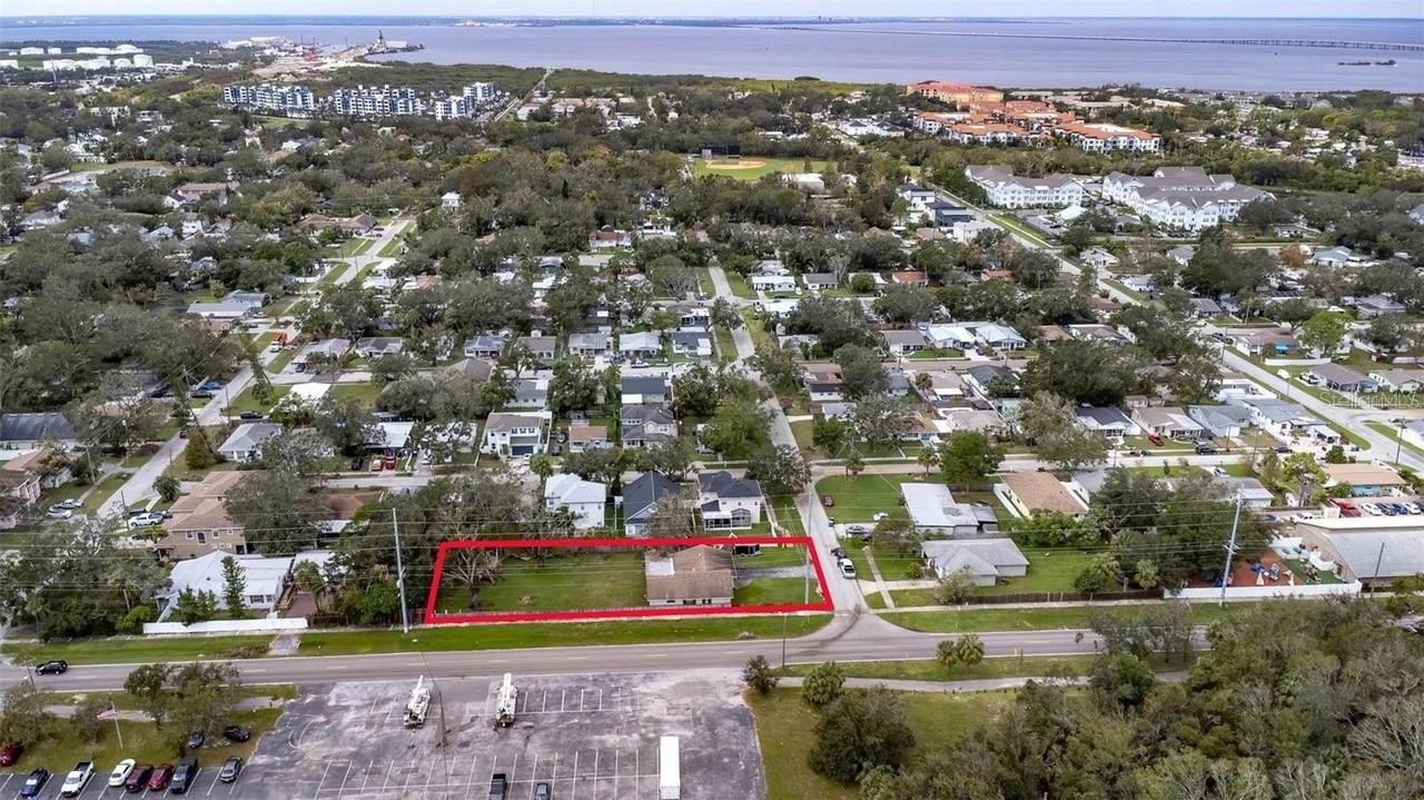 4402 W LANCASTER ST, TAMPA, FL, 33616
