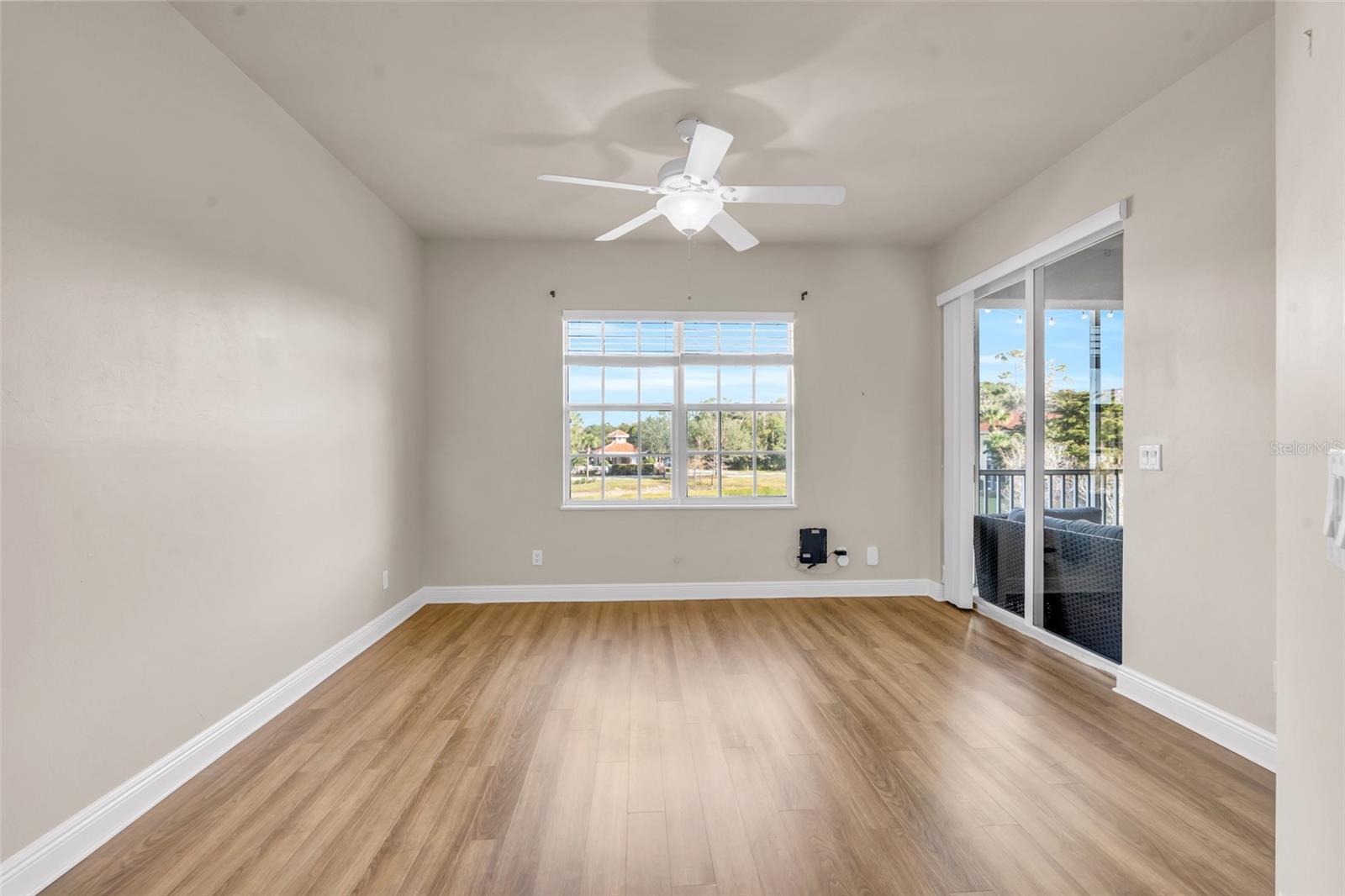 5560 BERKSHIRE DR #202, FORT MYERS, FL, 33912