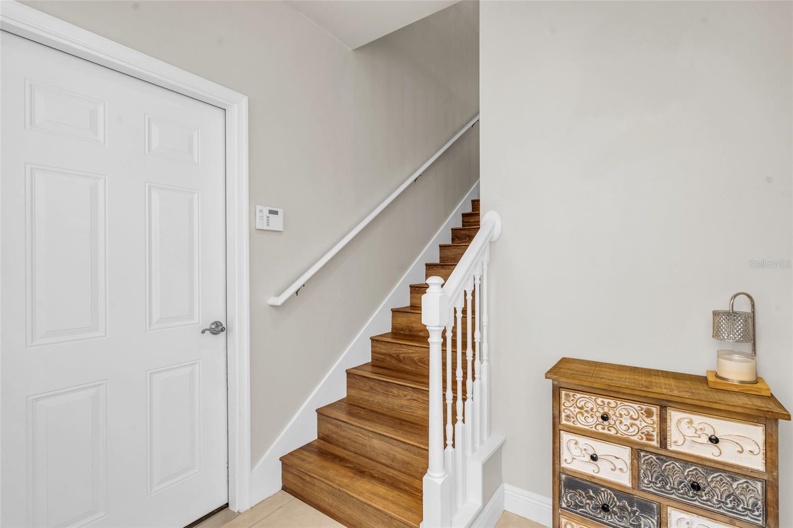 5560 BERKSHIRE DR #202, FORT MYERS, FL, 33912