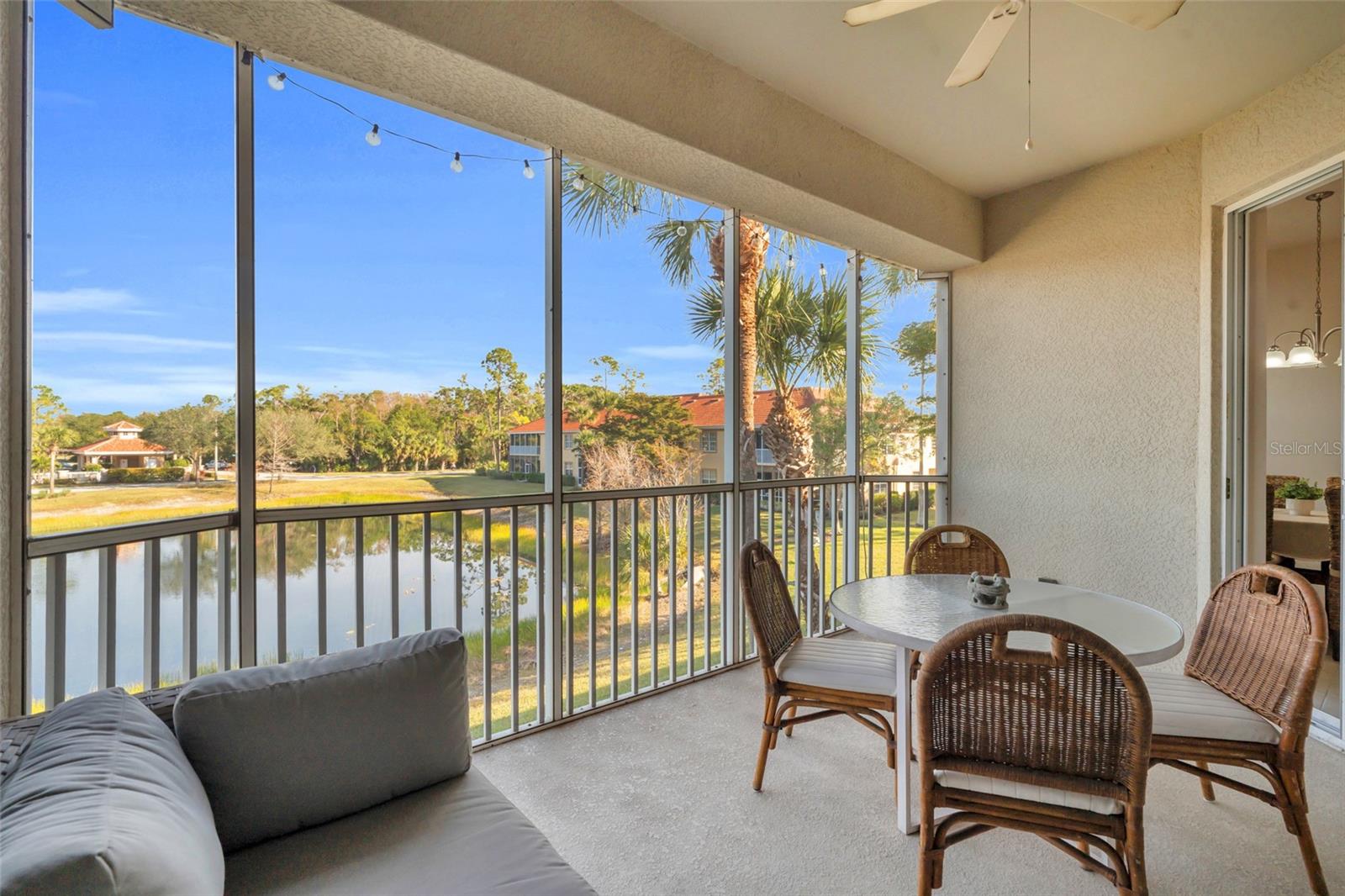 5560 BERKSHIRE DR #202, FORT MYERS, FL, 33912