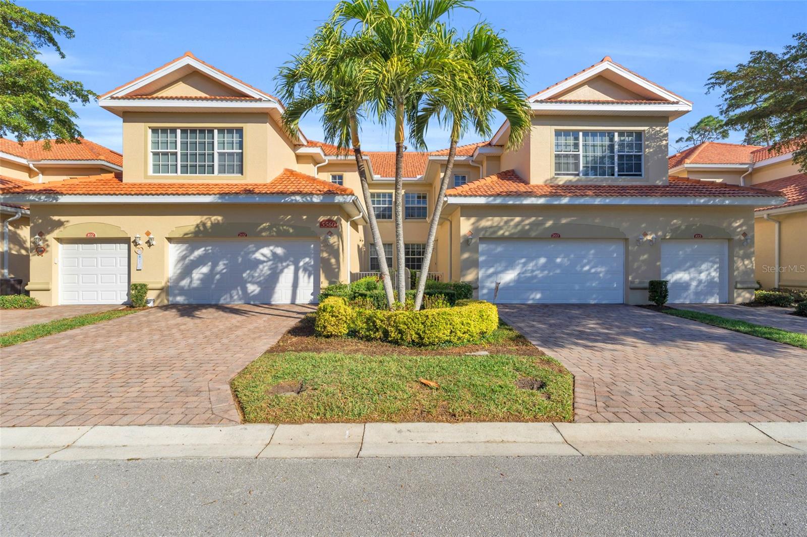 5560 BERKSHIRE DR #202, FORT MYERS, FL, 33912