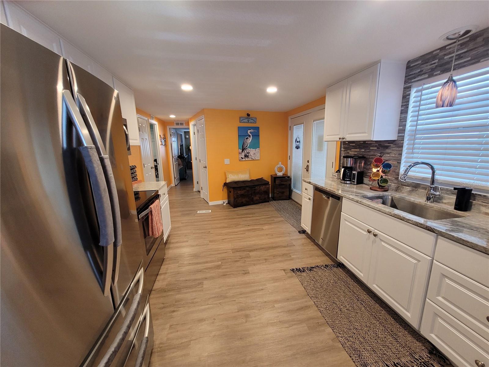 68 S BUENA VISTA AVE, ENGLEWOOD, FL, 34223