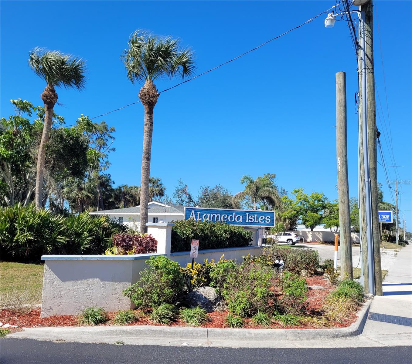 68 S BUENA VISTA AVE, ENGLEWOOD, FL, 34223