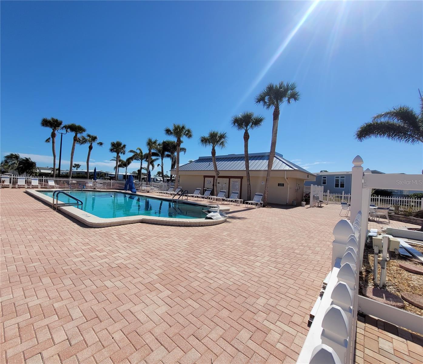 68 S BUENA VISTA AVE, ENGLEWOOD, FL, 34223