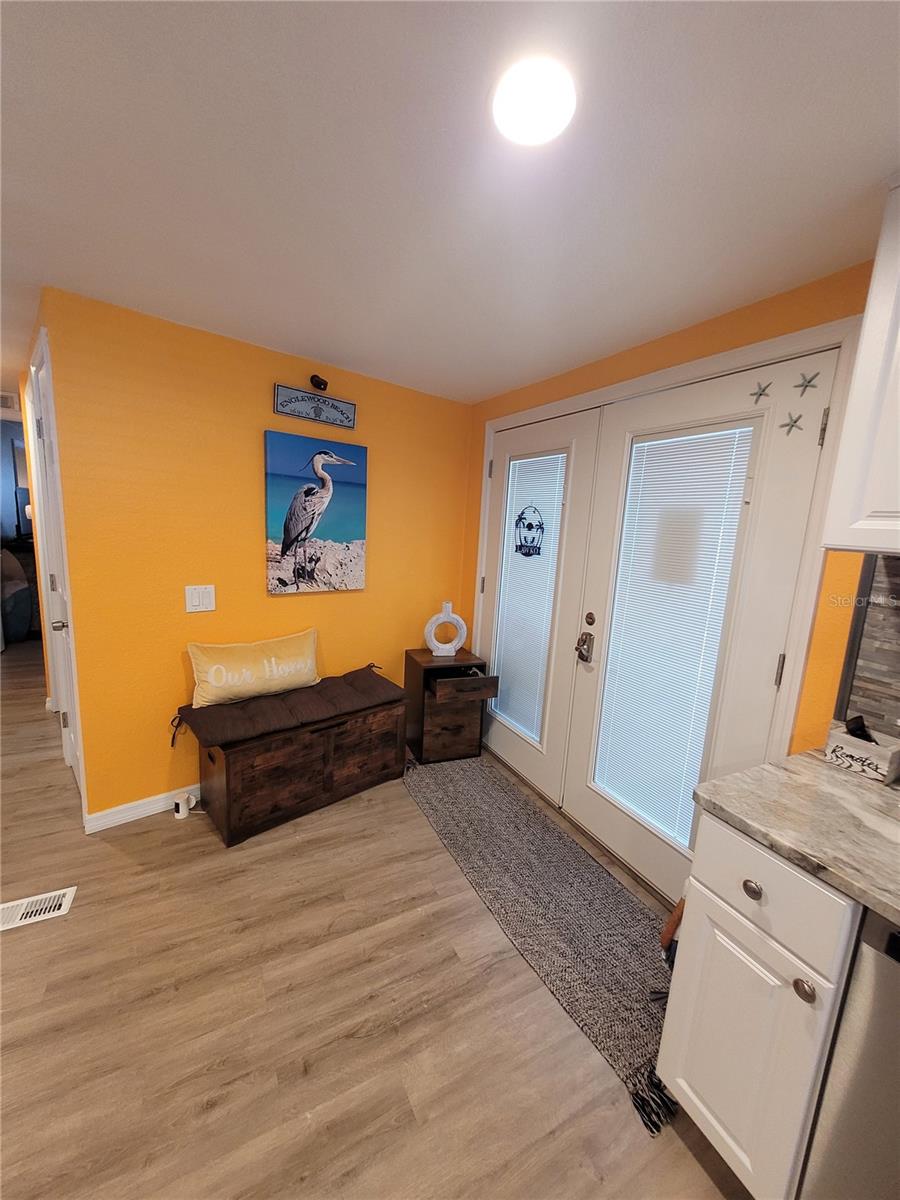 68 S BUENA VISTA AVE, ENGLEWOOD, FL, 34223