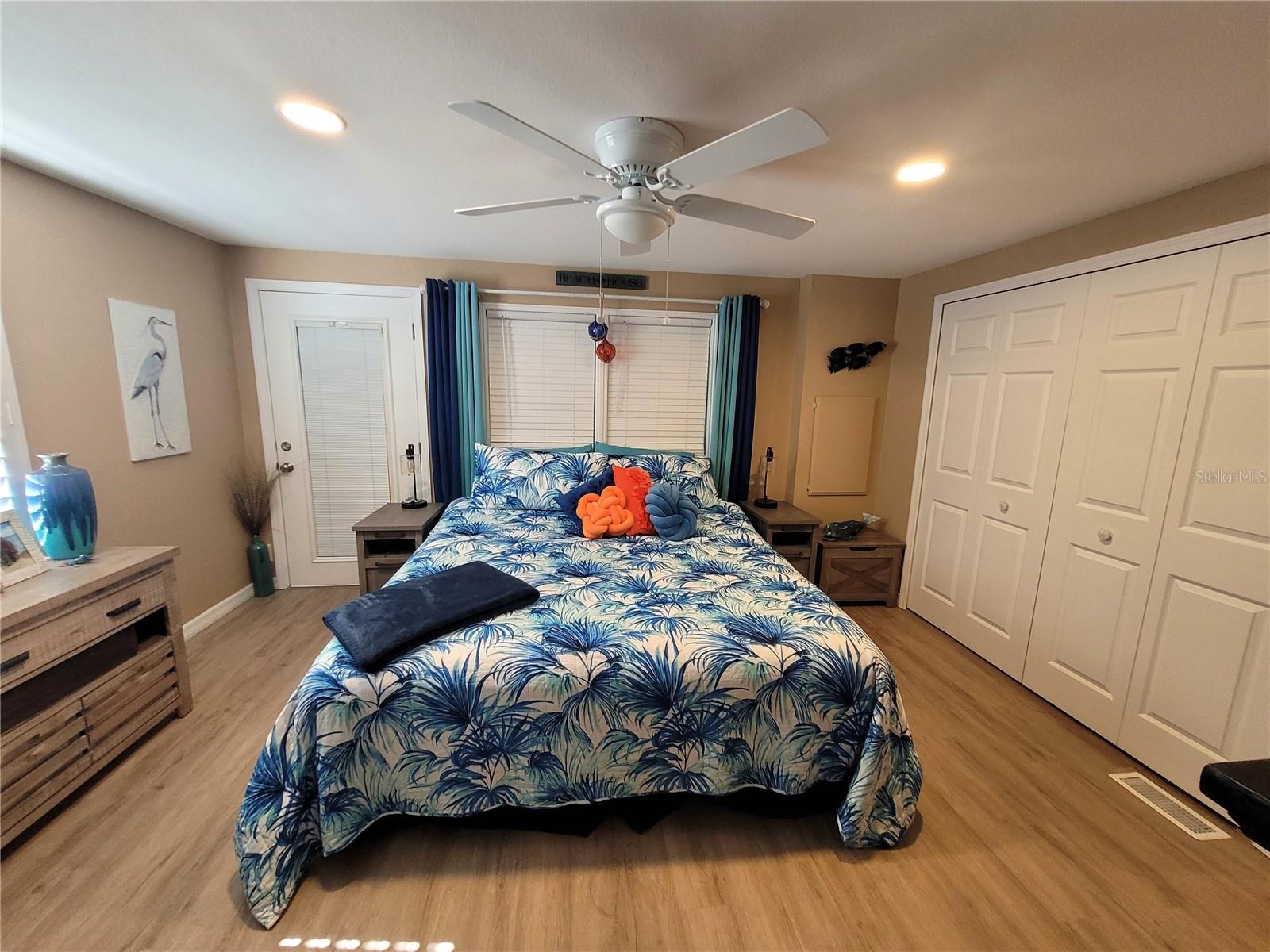 68 S BUENA VISTA AVE, ENGLEWOOD, FL, 34223