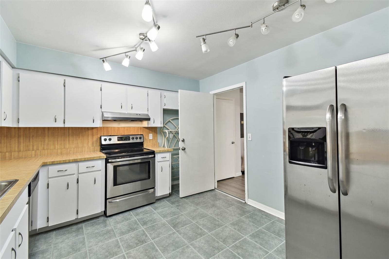 3457 CHRISTINA GROVES LN, LAKELAND, FL, 33813