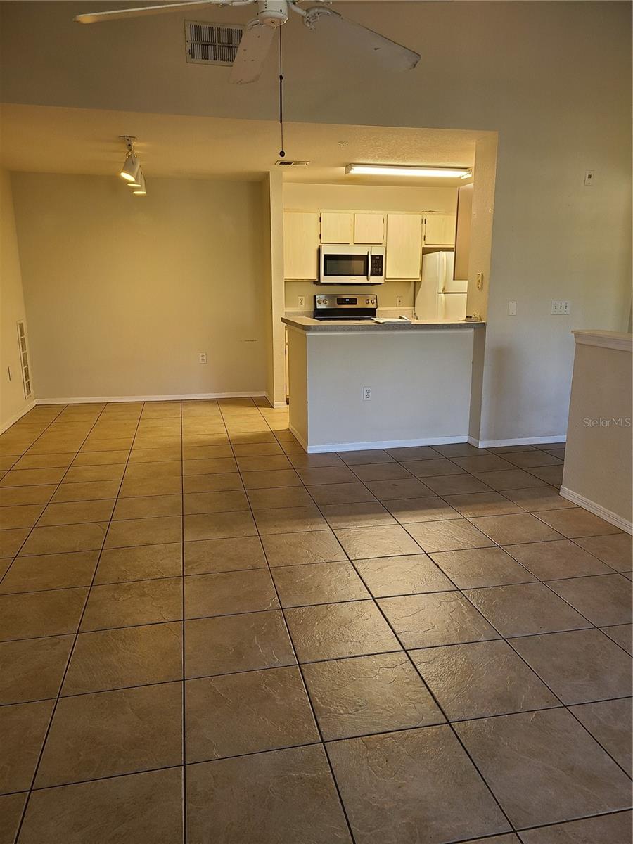 7405 VISTA WAY #202, LAKEWOOD RANCH, FL, 34202