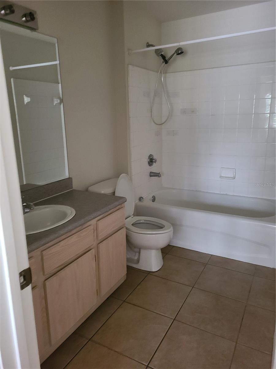 7405 VISTA WAY #202, LAKEWOOD RANCH, FL, 34202