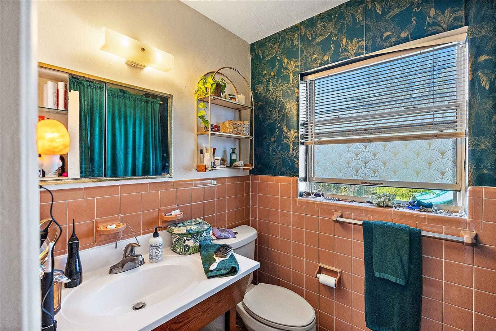 1429 35TH AVE N, ST PETERSBURG, FL, 33704