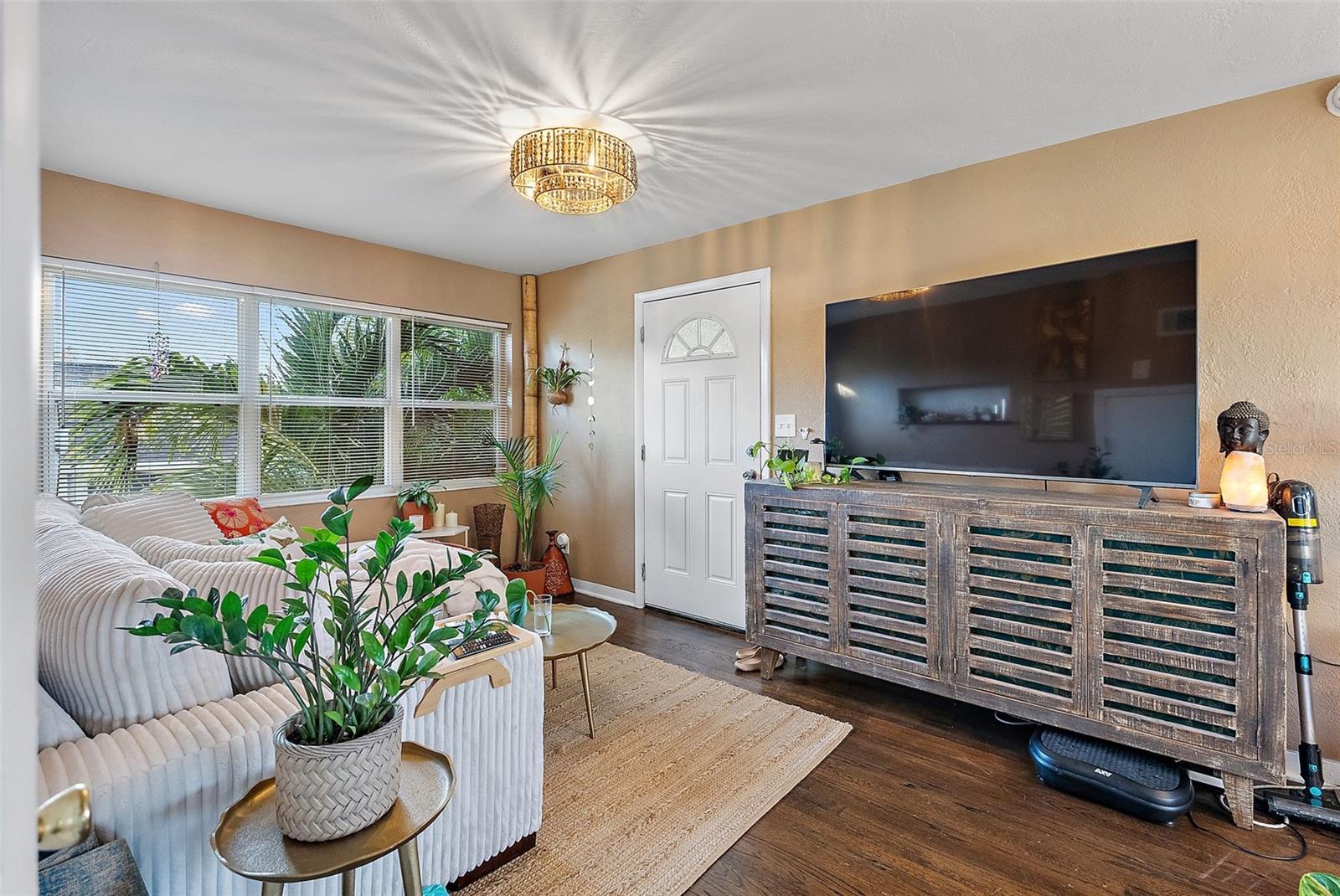 1429 35TH AVE N, ST PETERSBURG, FL, 33704