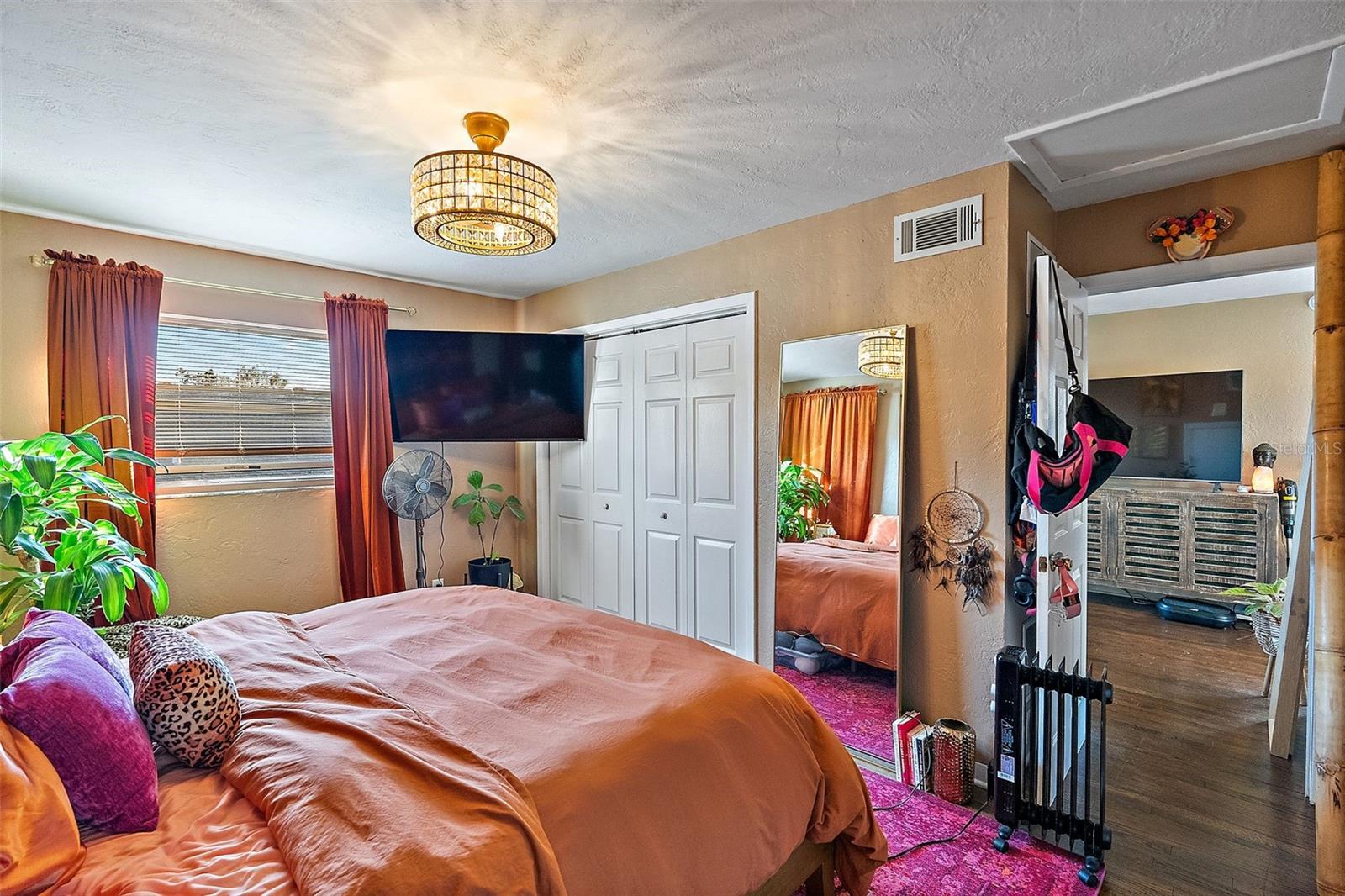 1429 35TH AVE N, ST PETERSBURG, FL, 33704