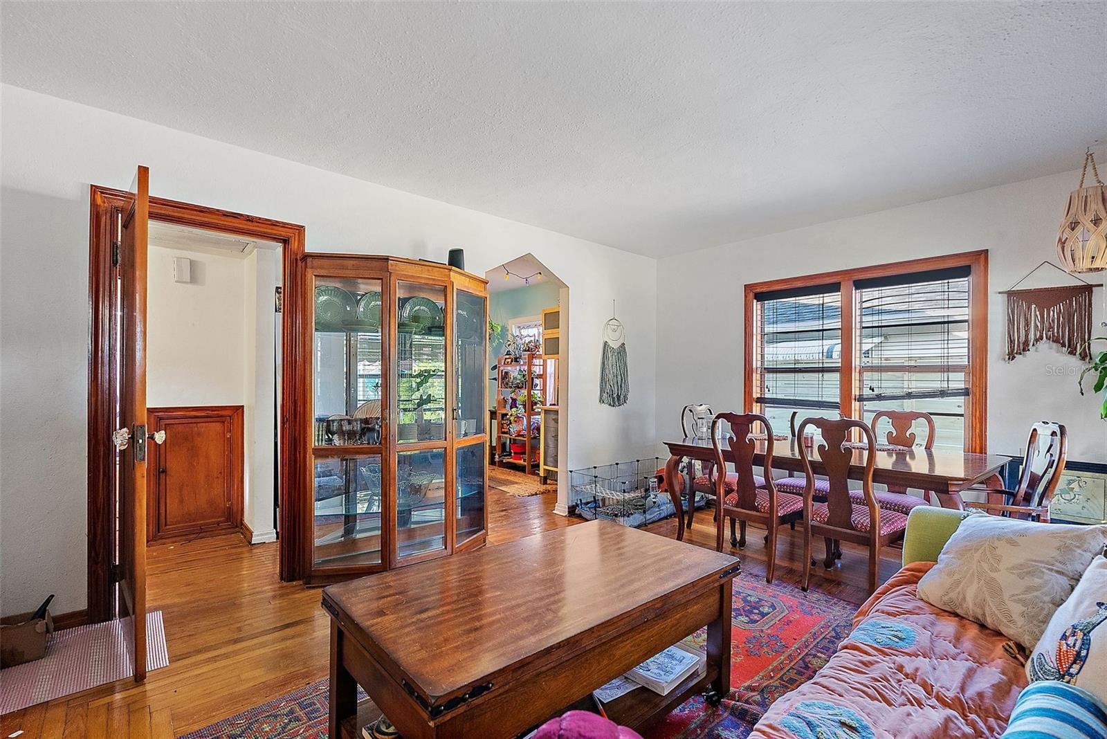 1429 35TH AVE N, ST PETERSBURG, FL, 33704