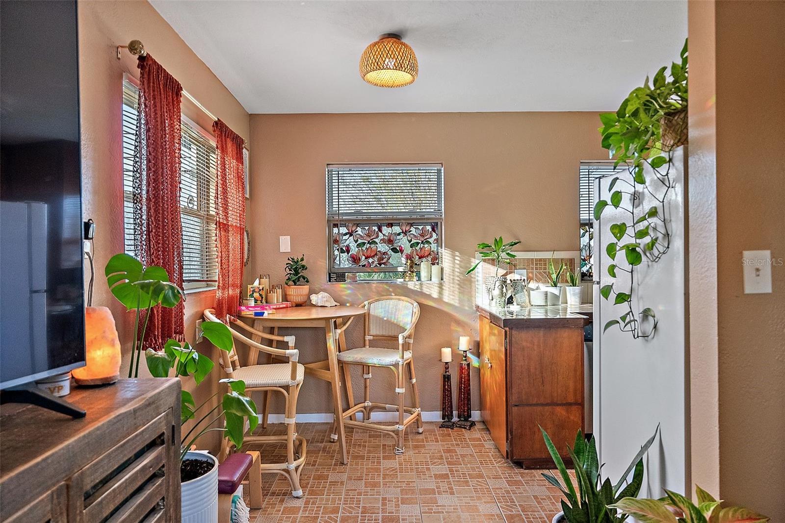 1429 35TH AVE N, ST PETERSBURG, FL, 33704