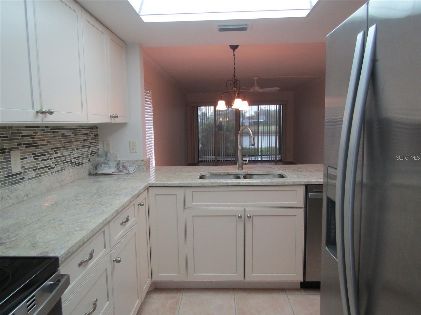 3021 TAYWOOD MDWS #11, SARASOTA, FL, 34235