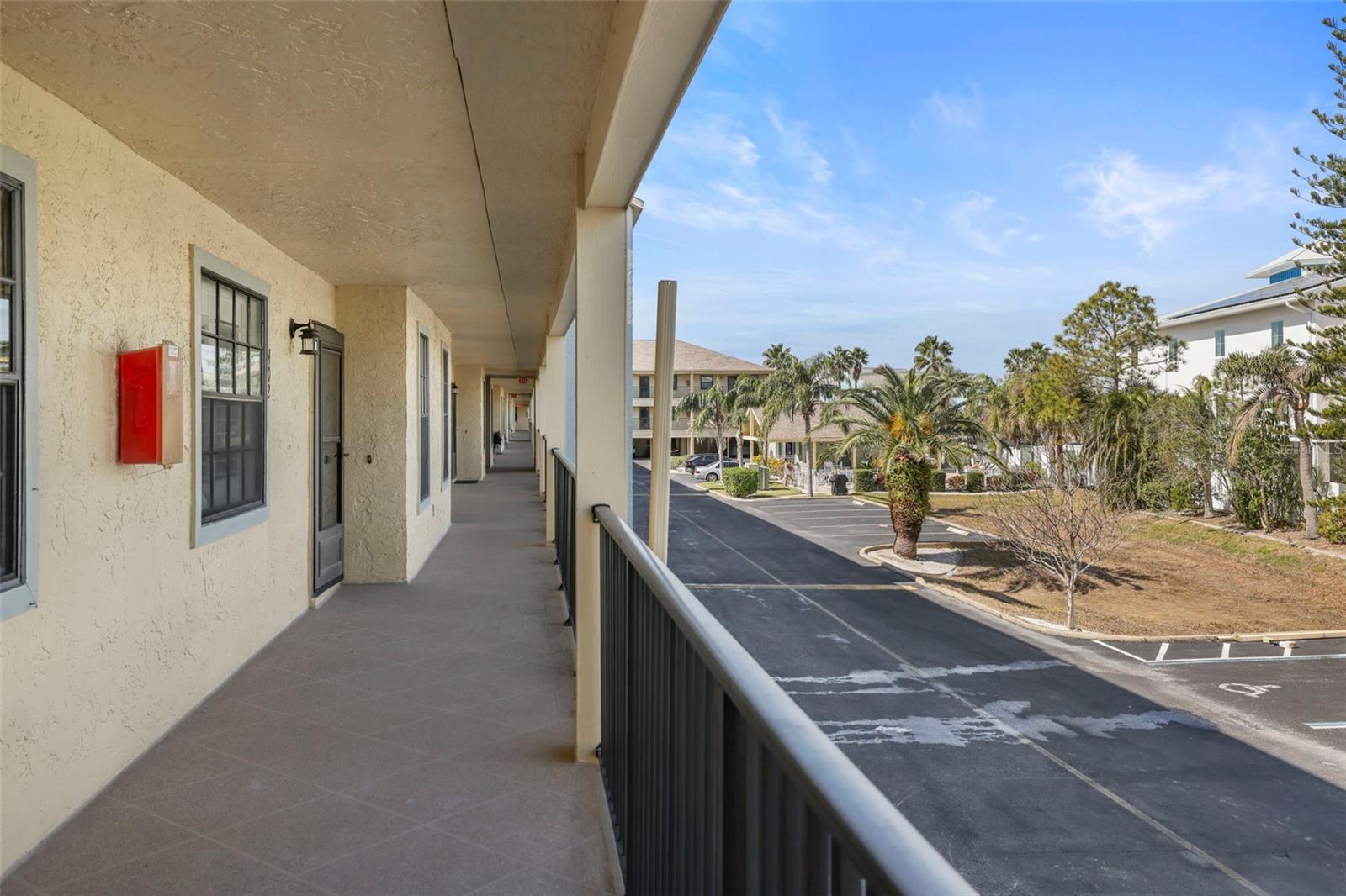 460 PAULA DR S #401, DUNEDIN, FL, 34698