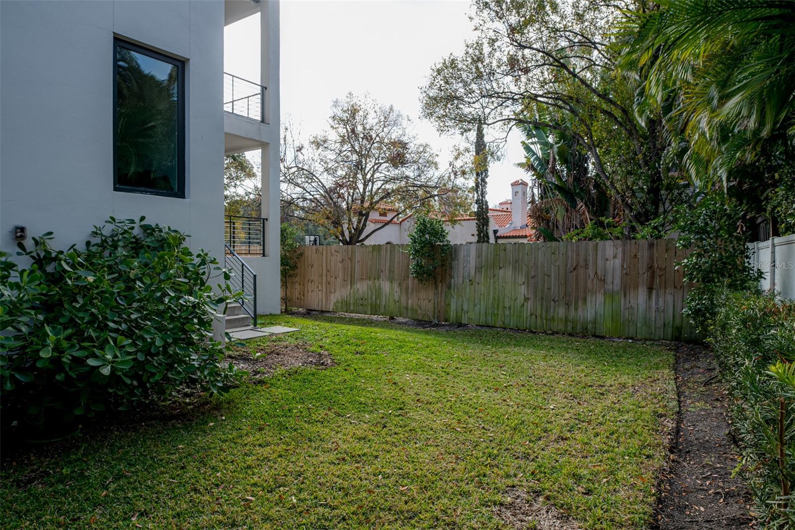 98 W DAVIS BLVD, TAMPA, FL, 33606