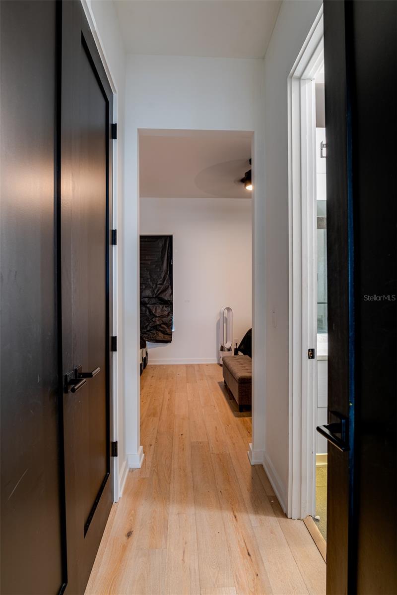 98 W DAVIS BLVD, TAMPA, FL, 33606