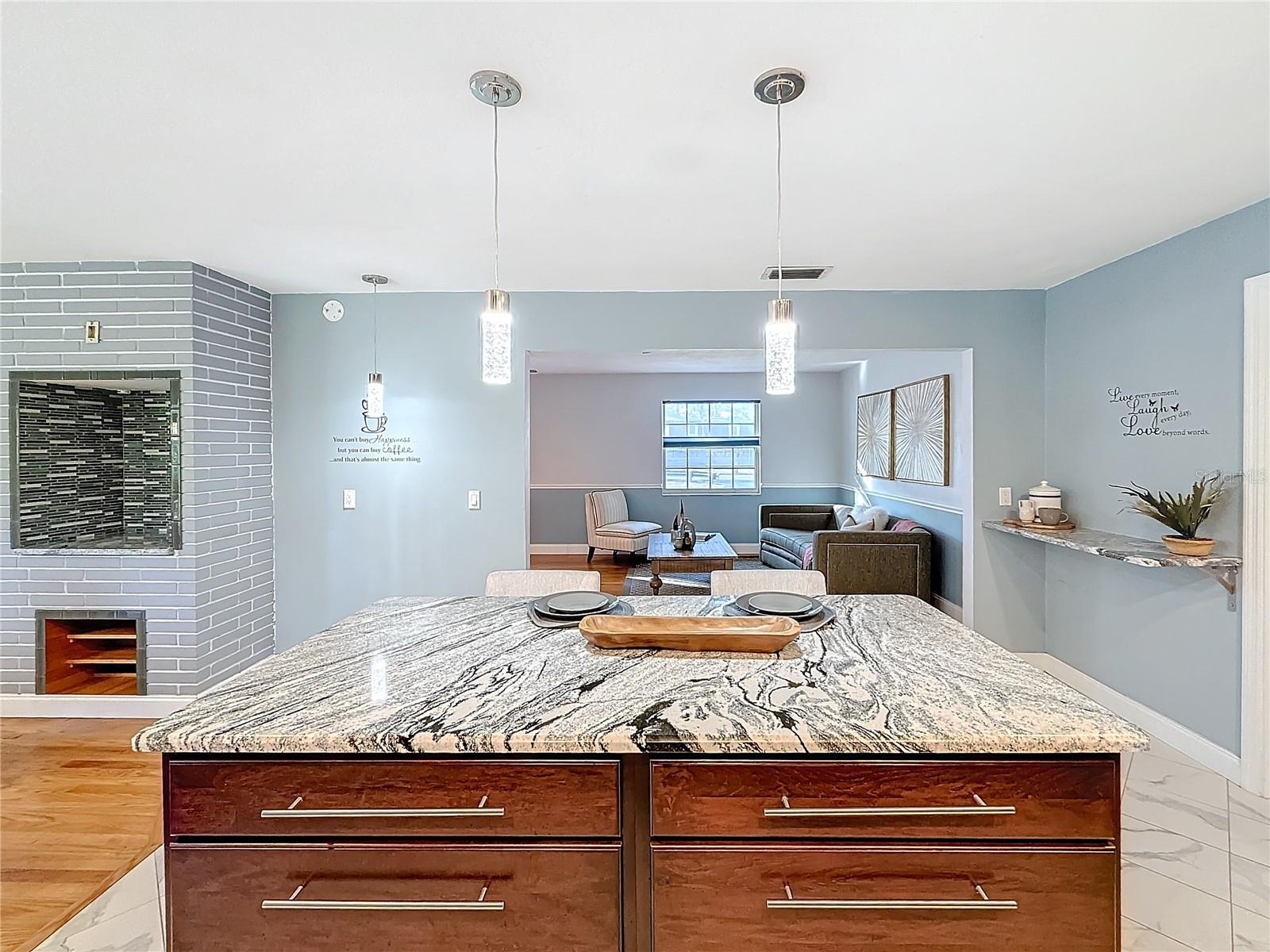 2446 BELLEAIR RD, CLEARWATER, FL, 33764