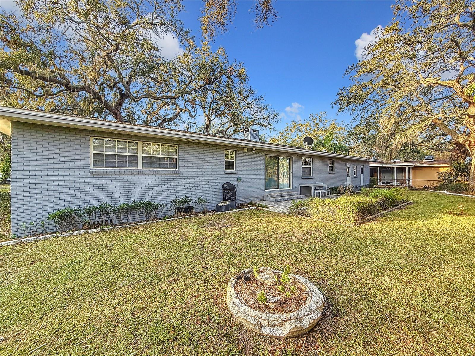 2446 BELLEAIR RD, CLEARWATER, FL, 33764