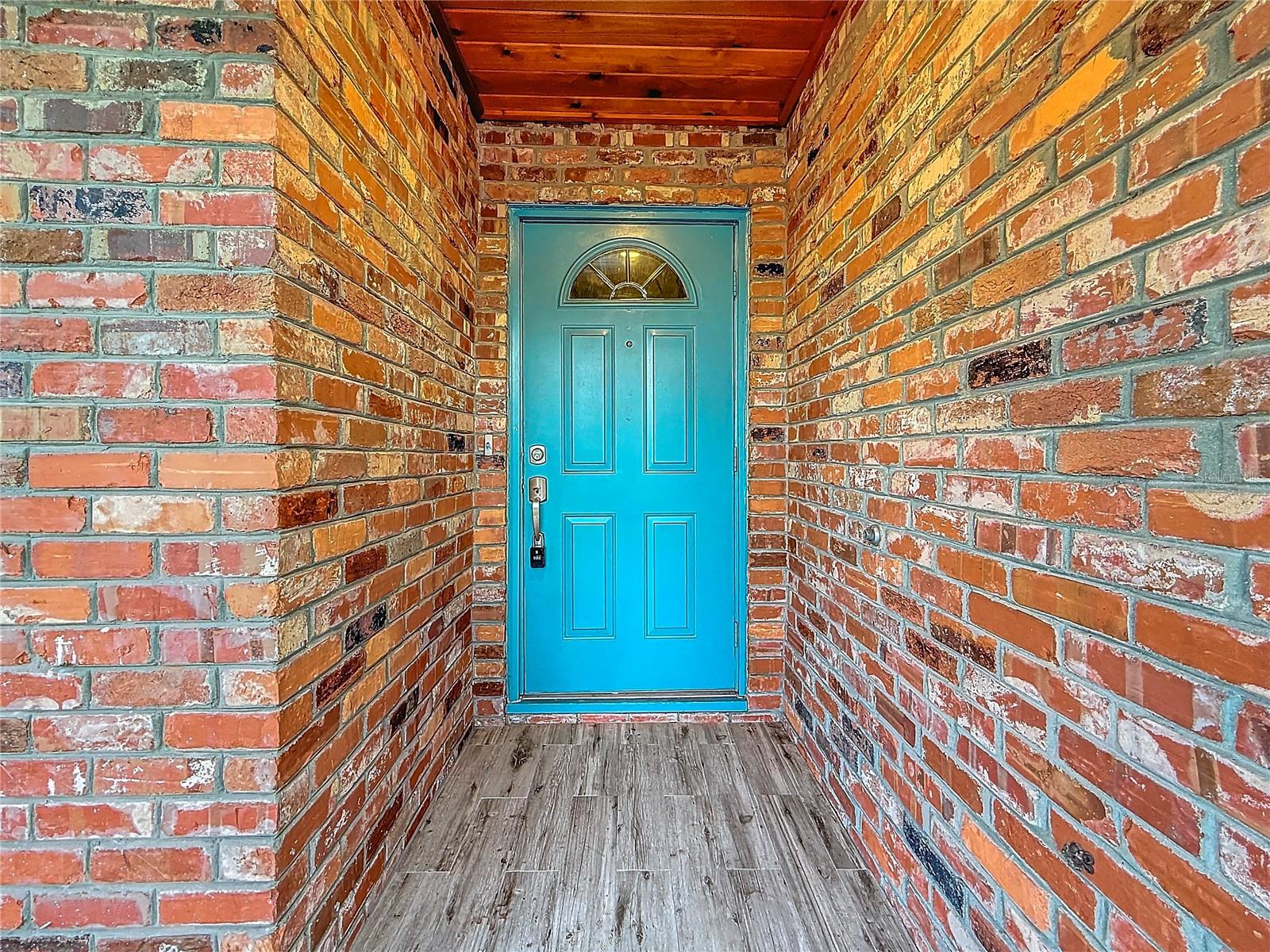 2446 BELLEAIR RD, CLEARWATER, FL, 33764