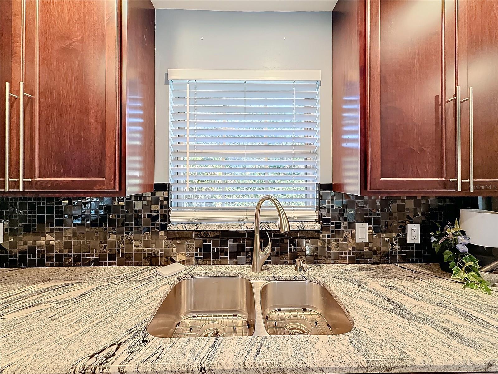 2446 BELLEAIR RD, CLEARWATER, FL, 33764