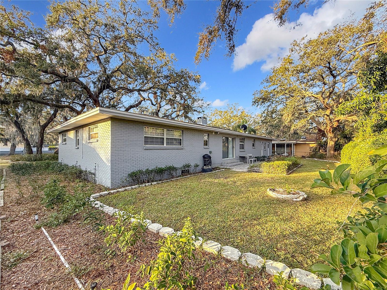 2446 BELLEAIR RD, CLEARWATER, FL, 33764