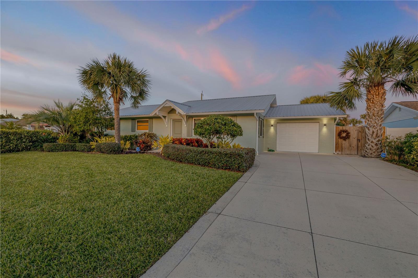 4611 DORIS DR, NEW SMYRNA BEACH, FL, 32169