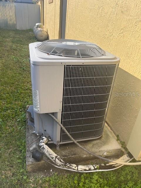 3084 STILLWATER DR, KISSIMMEE, FL, 34743