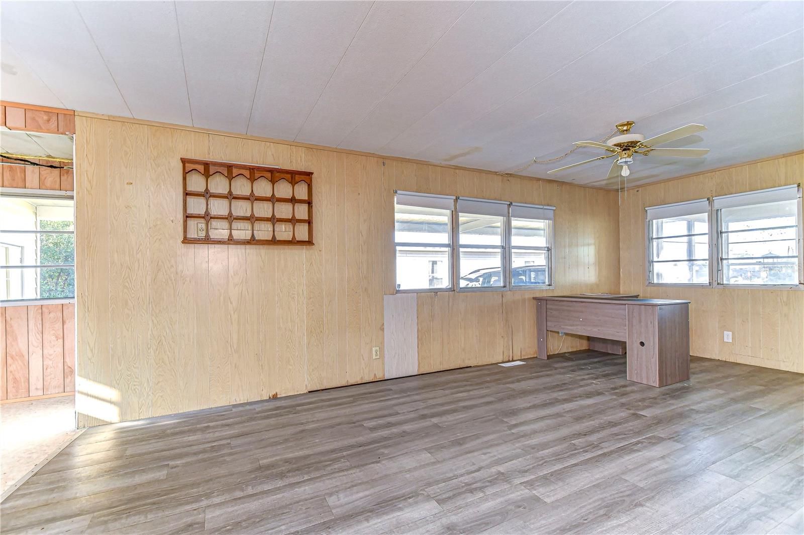 6021 RIDGEWOOD DR, ZEPHYRHILLS, FL, 33542