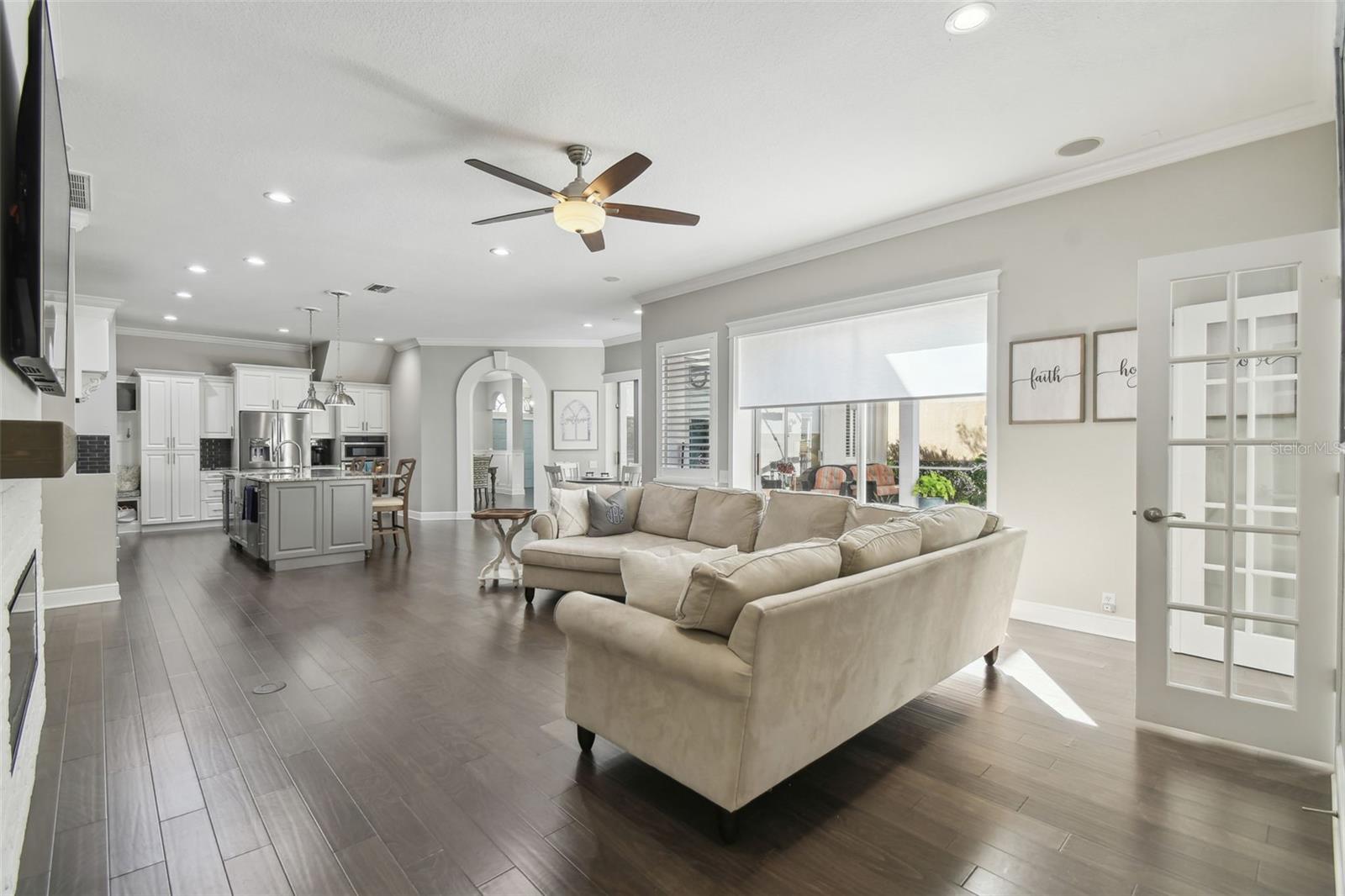 10524 GREENCREST DR, TAMPA, FL, 33626