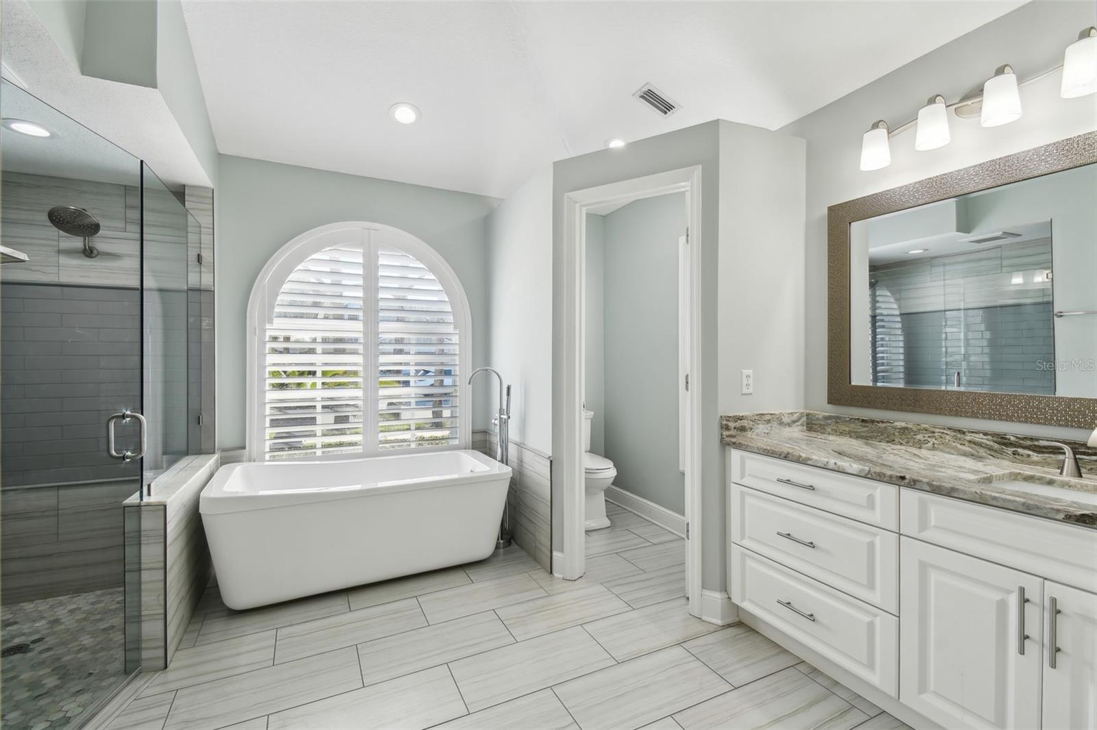 10524 GREENCREST DR, TAMPA, FL, 33626