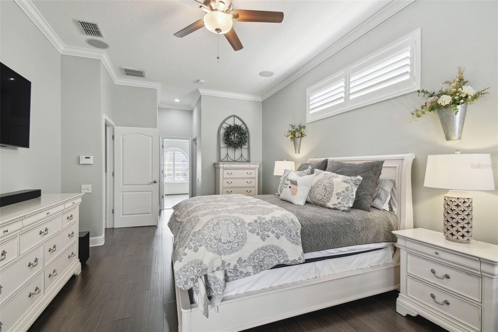 10524 GREENCREST DR, TAMPA, FL, 33626