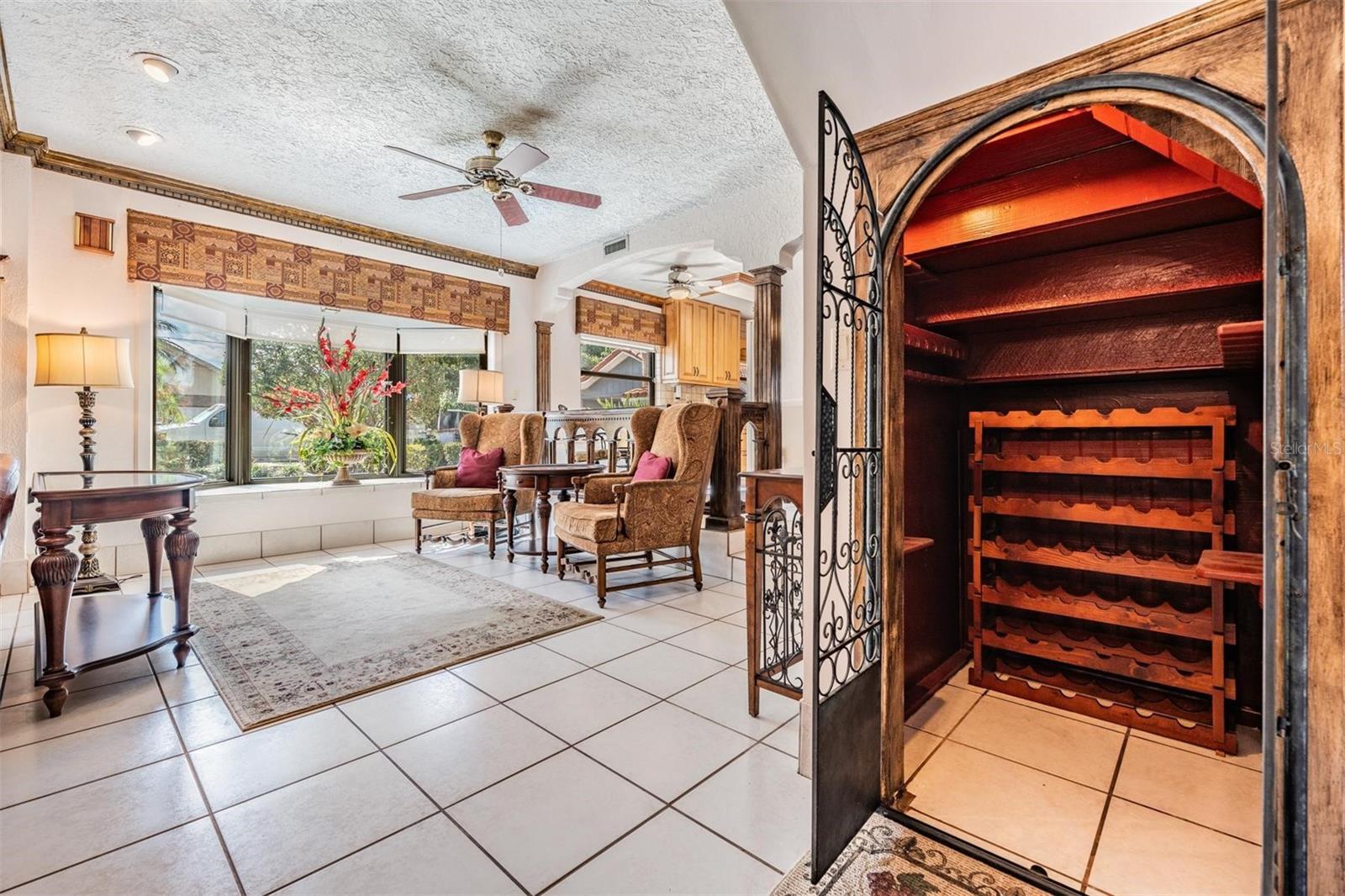 7922 FLOWERFIELD DR, TAMPA, FL, 33615