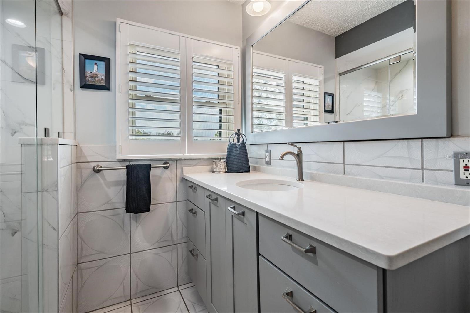 7922 FLOWERFIELD DR, TAMPA, FL, 33615